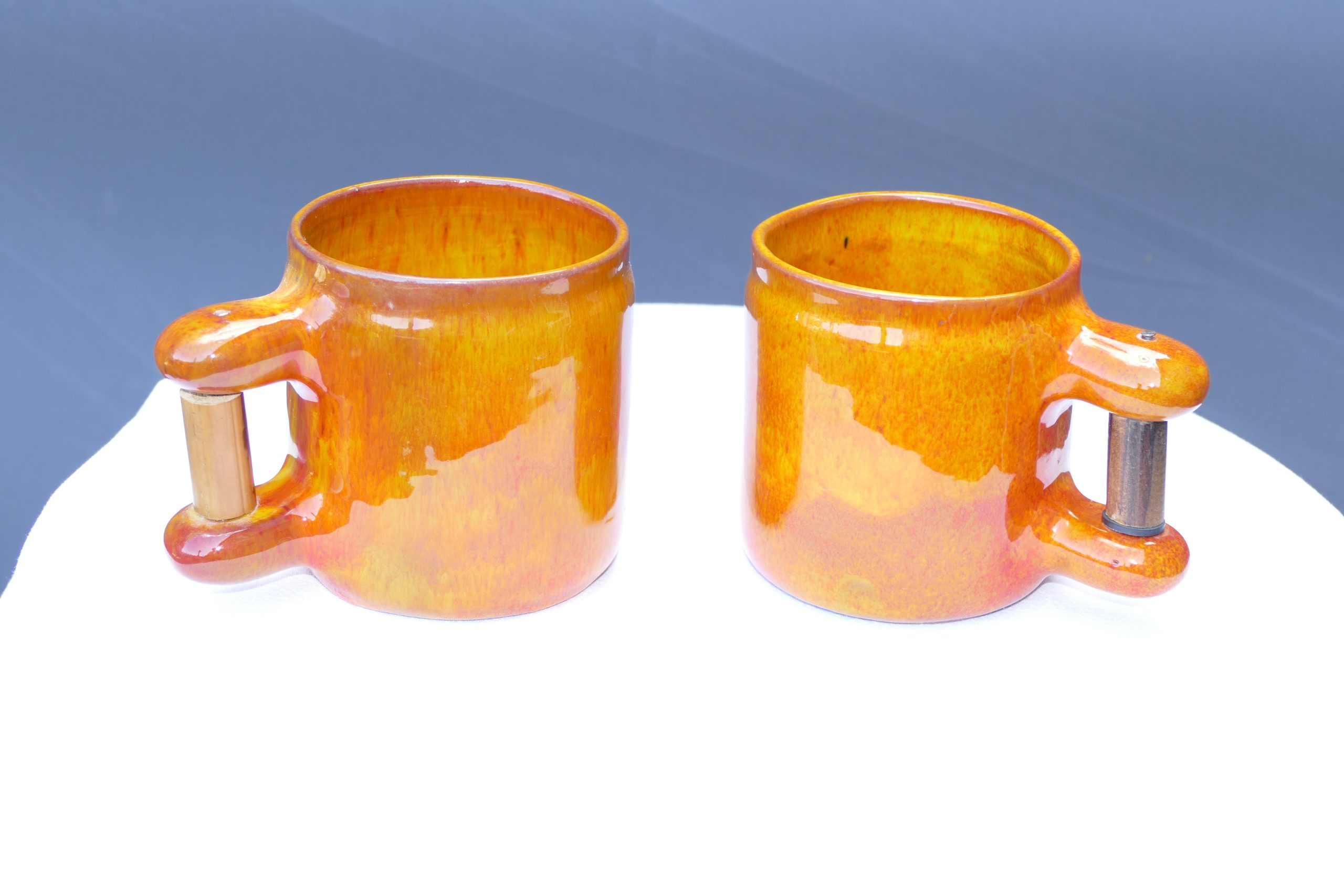 Lot de 2 chopes Robert et Jean Cloutier