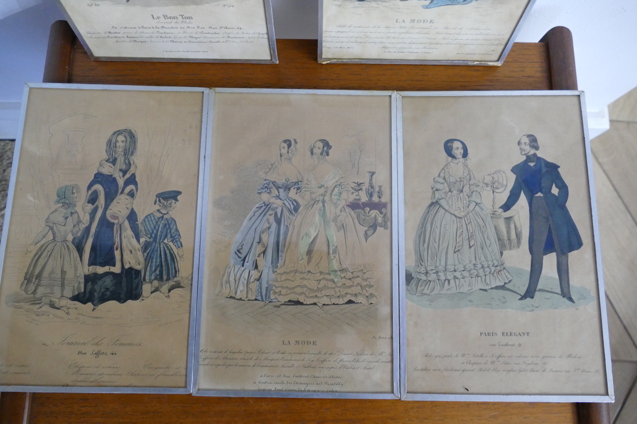 Lot de 5 gravures de mode anciennes encadrées - photo 2