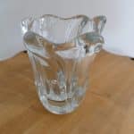Vase tulipe en cristal Daum France, vue de face