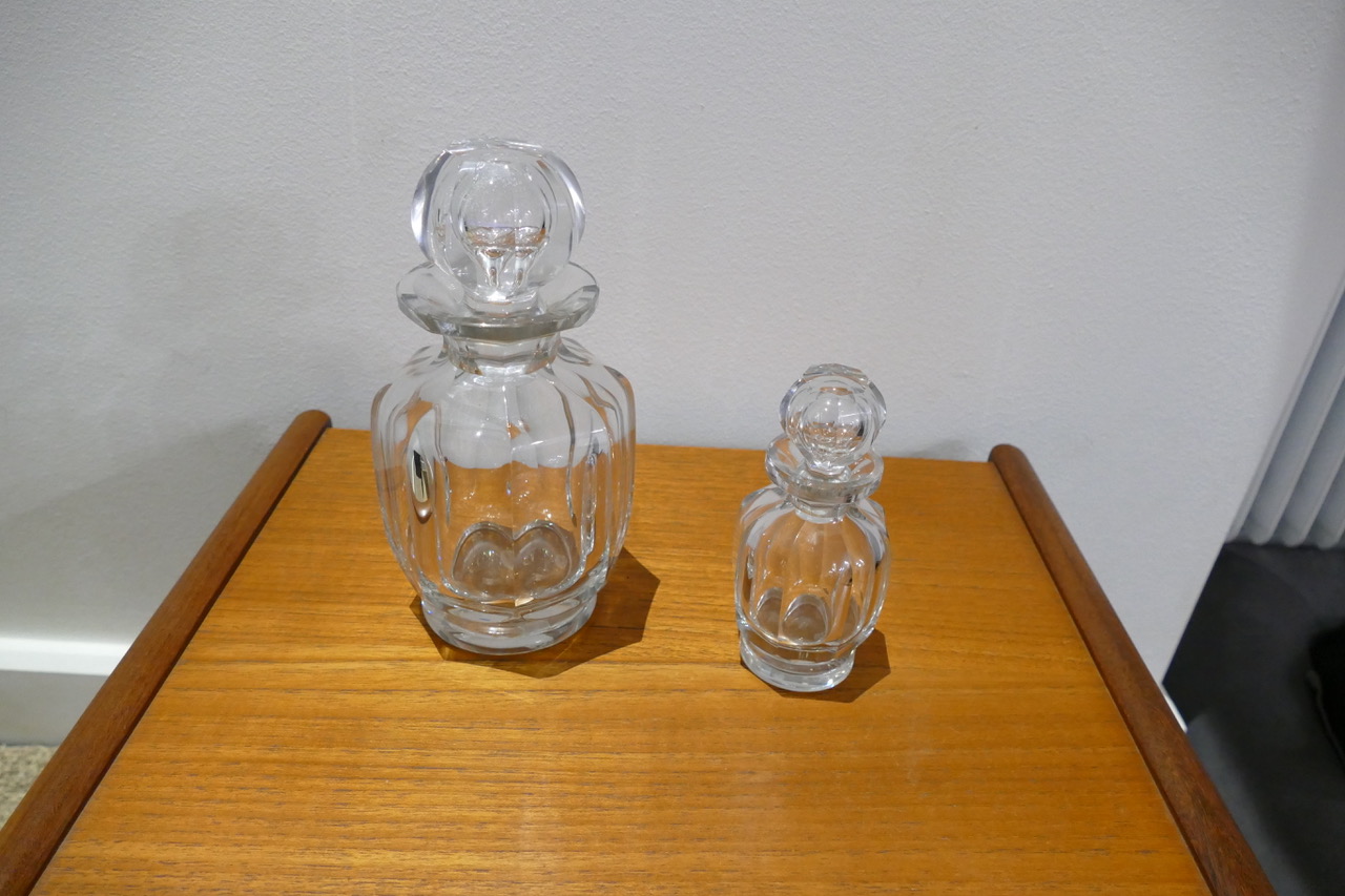 Paire de flacons Baccarat modèle Malmaison