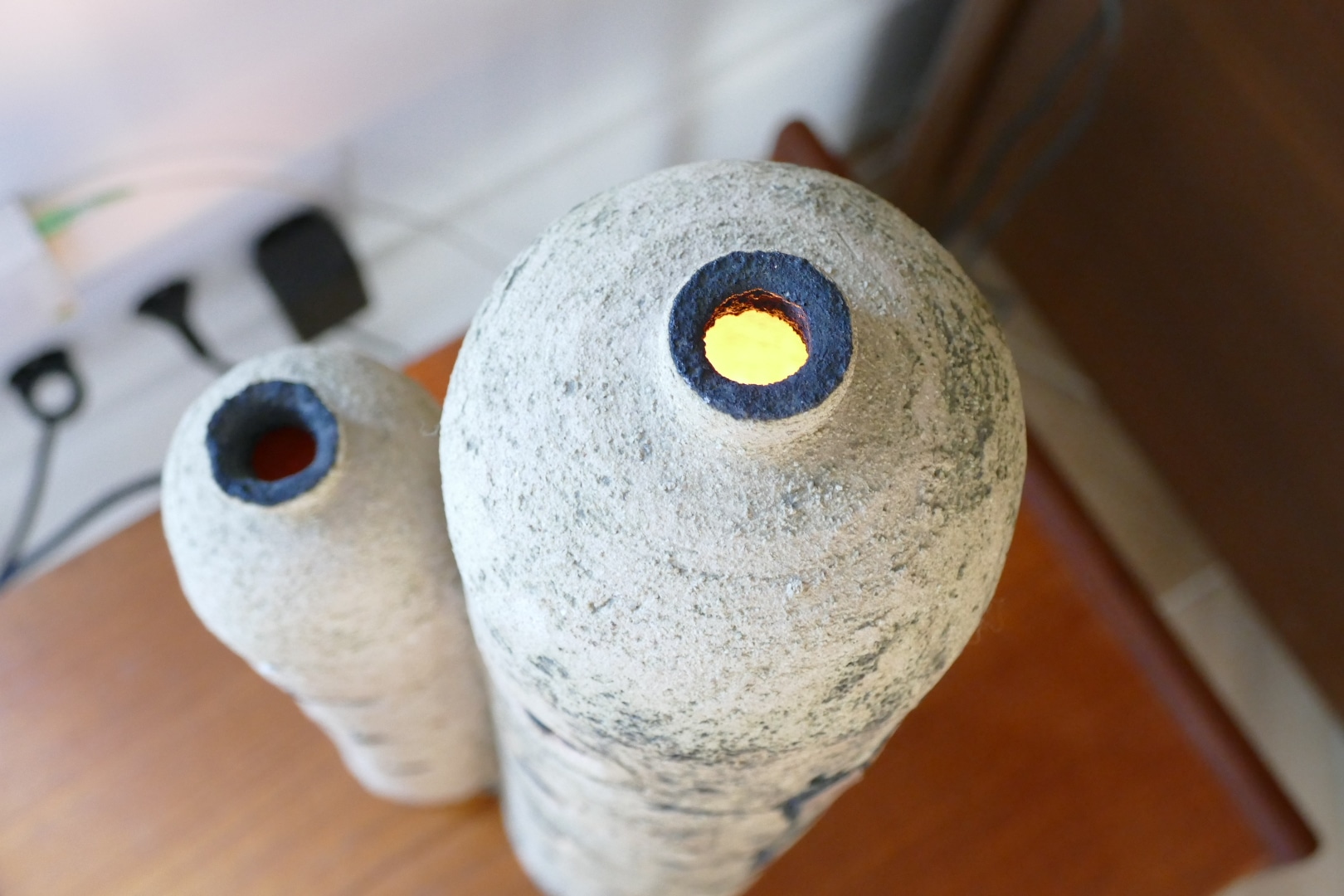 Lampe à poser en céramique signée Mário Reis, vue 8