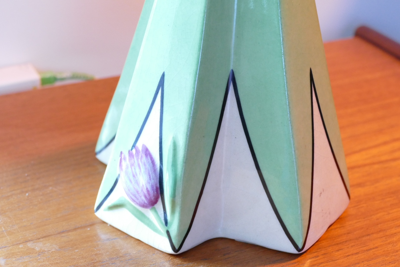 Pied de lampe Art déco en céramique, décor de tulipes, vue 6